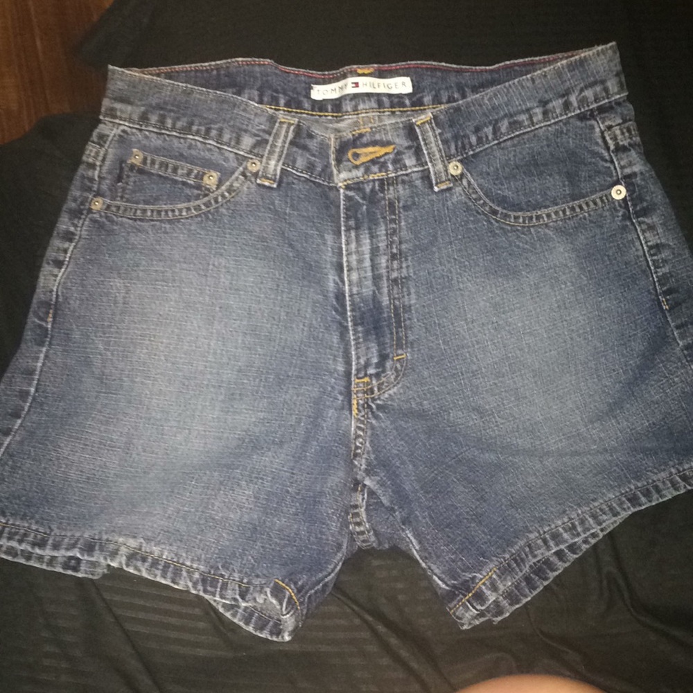 Vintage Tommy Hilfiger shorts